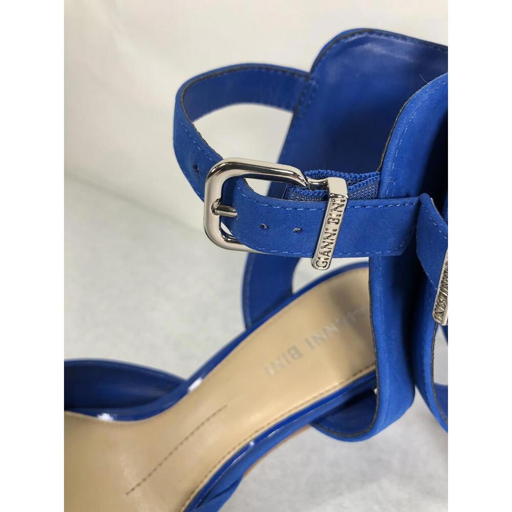 Gianni Bini Blue Suede Heels Ankle Strap and Closed Toe Size 8M Fit Smaller 7.5 - Picture 7 of 9